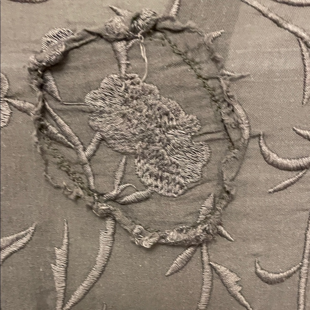 Magnolia Pearl Boho Embroidered/Appliqué Midi Kimono O/S - Picture 9 of 14